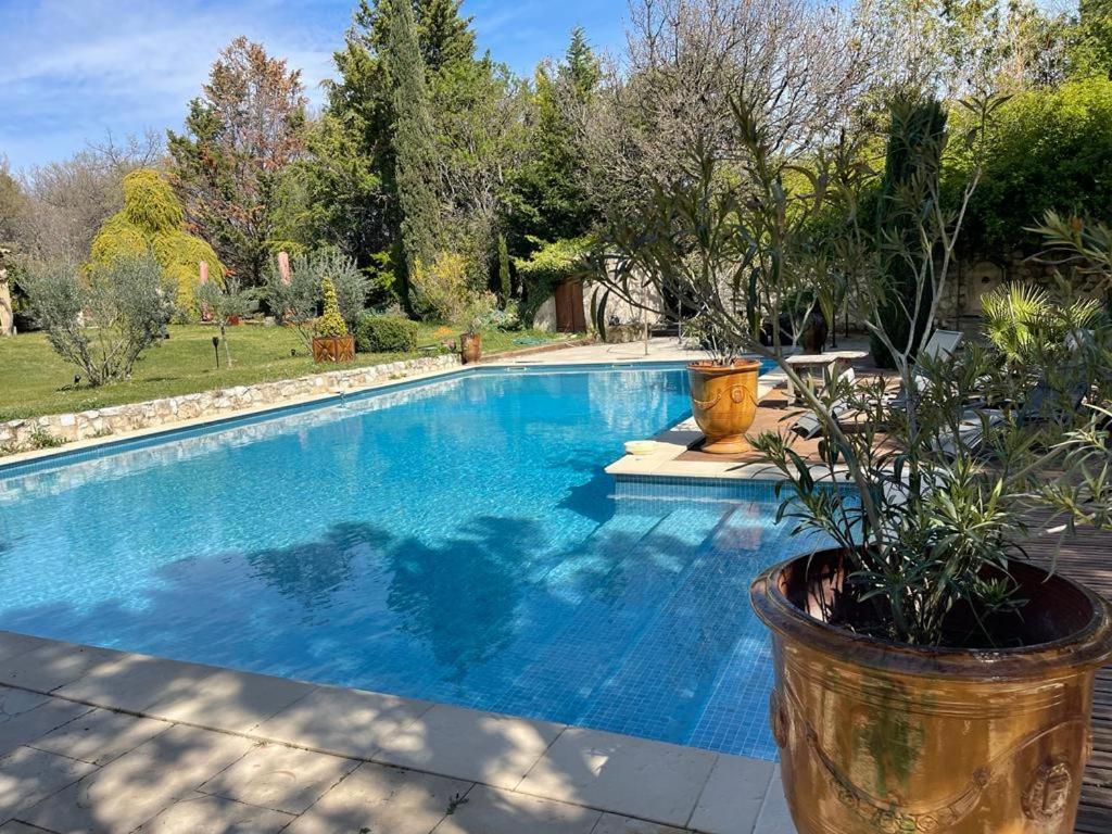 Gite Au Coeur De La Provence & Spa Saint-Cannat Ngoại thất bức ảnh