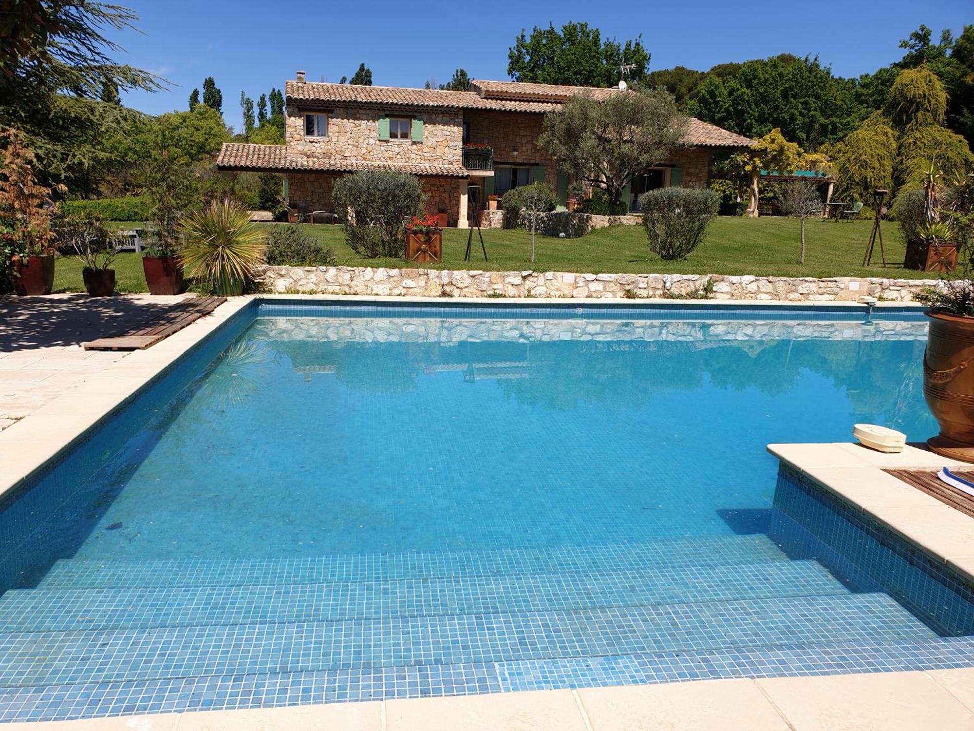 Gite Au Coeur De La Provence & Spa Saint-Cannat Ngoại thất bức ảnh