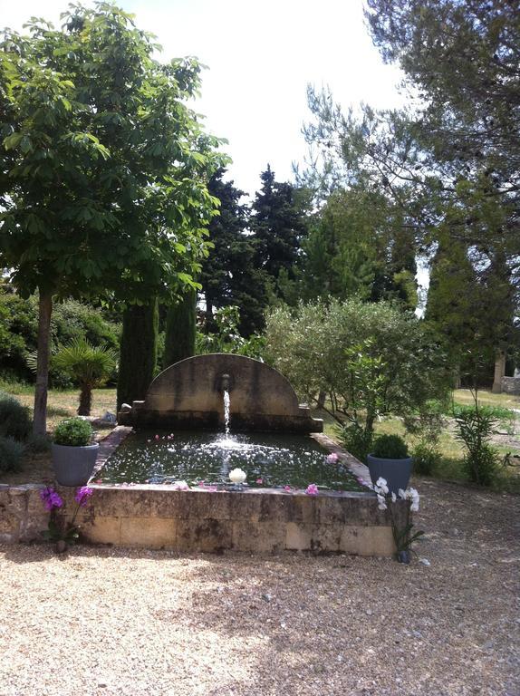 Gite Au Coeur De La Provence & Spa Saint-Cannat Phòng bức ảnh