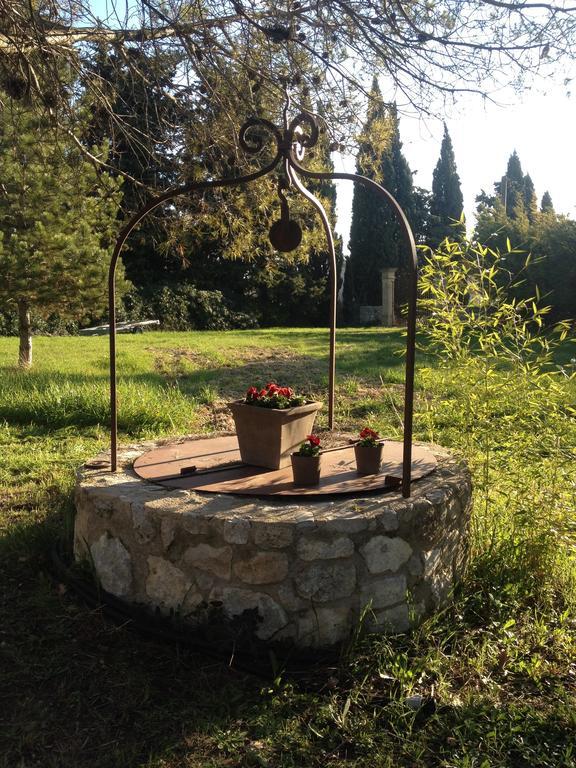 Gite Au Coeur De La Provence & Spa Saint-Cannat Phòng bức ảnh