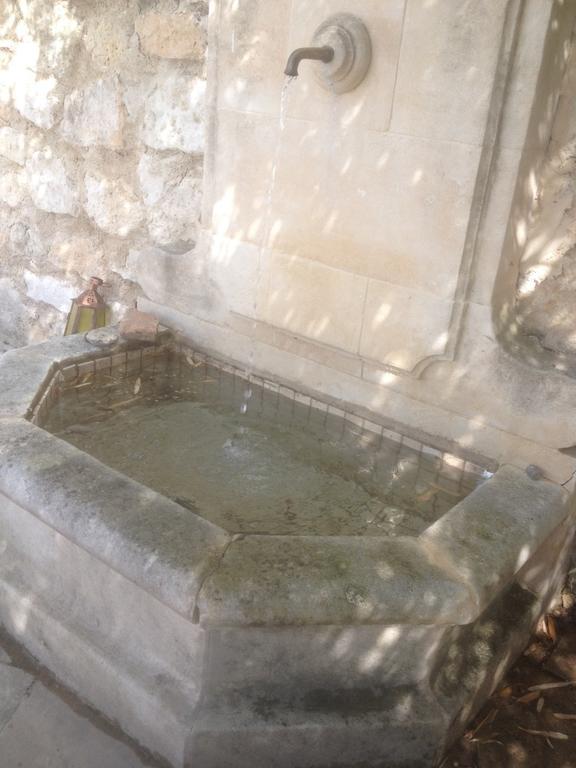 Gite Au Coeur De La Provence & Spa Saint-Cannat Phòng bức ảnh